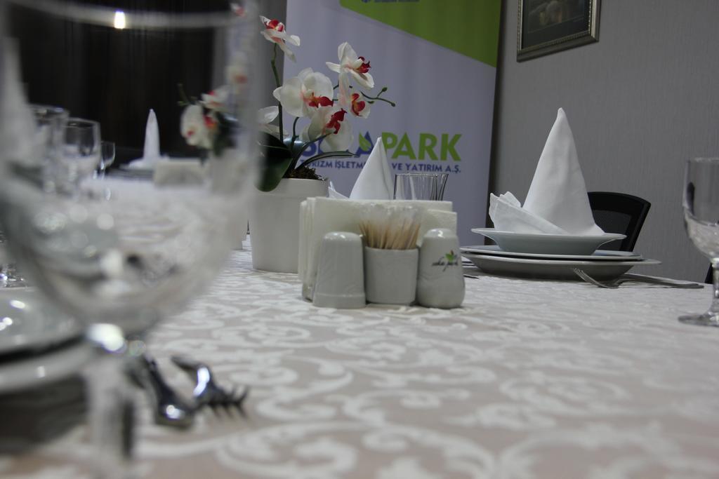 Seka Park Hotel Izmit Exteriér fotografie